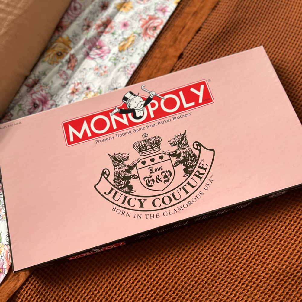 JUICY COUTURE RARE MONOPOLY GAME